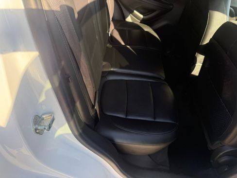 Used 2017 Buick Encore Essence image 13