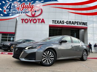 Used 2025 Nissan Altima 2.5 SV