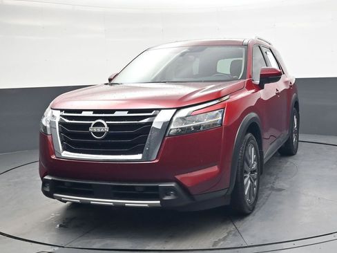 Used 2022 Nissan Pathfinder SL w/ SL Premium Package image 9