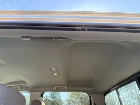 Used 2018 Chevrolet Silverado 1500 LT w/ All Star Edition image 32