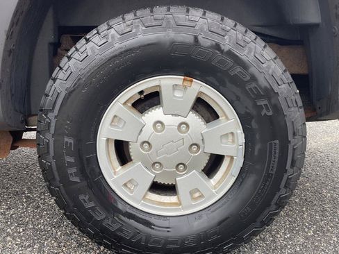 Used 2006 Chevrolet Colorado LT w/ LT Preferred Equipment Group AWD/4WD image 29