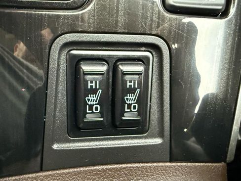 Used 2018 Mitsubishi Outlander SEL image 12