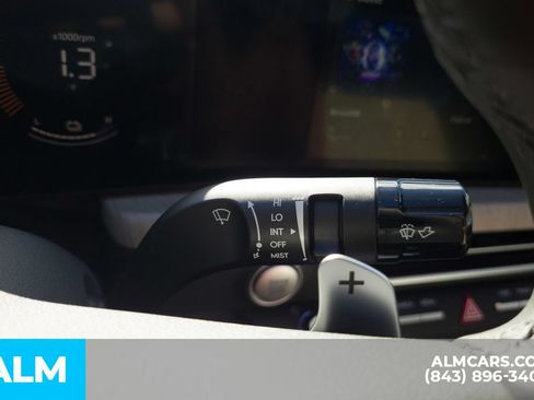 Certified 2025 Hyundai Sonata SEL FWD image 31