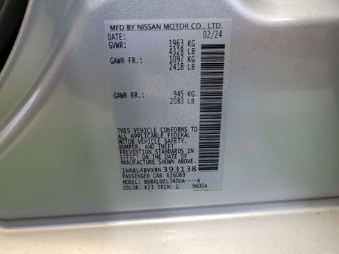 Used 2024 Nissan Altima 2.5 S FWD image 33