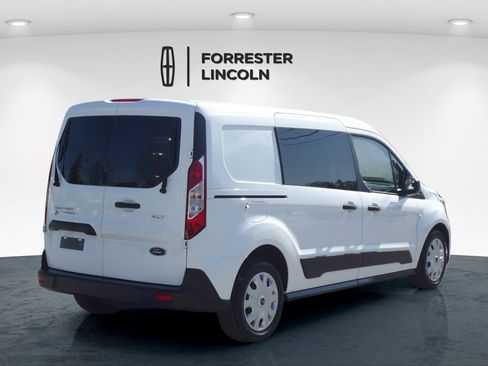Used 2020 Ford Transit Connect XLT FWD image 3