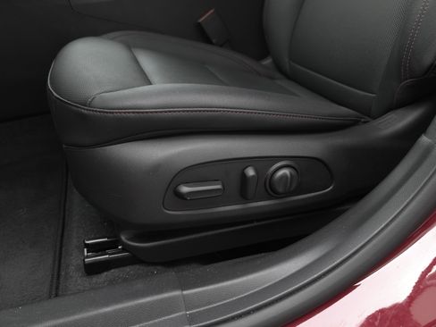 Used 2026 Chevrolet Trax RS w/ Driver Confidence Package image 10