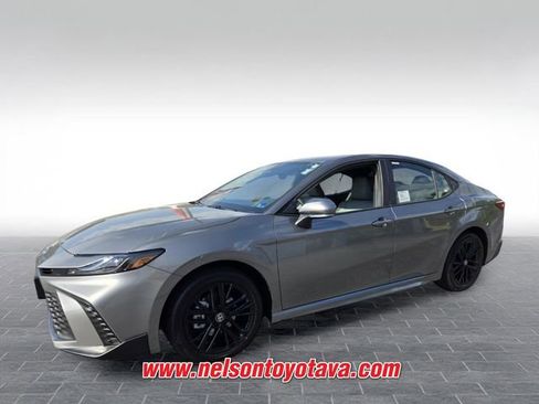 New 2026 Toyota Camry SE w/ Convenience Package AWD/4WD image 3