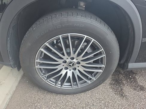 Certified 2024 Mercedes-Benz GLC 300 4MATIC image 3