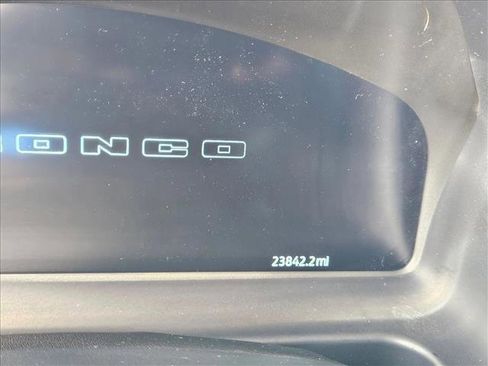 Used 2025 Ford Bronco Outer Banks image 15