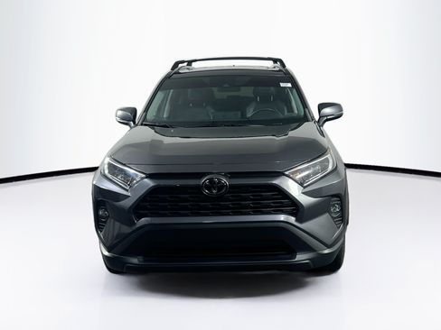 Used 2019 Toyota RAV4 XLE Premium w/ Cold Weather Package AWD/4WD image 2