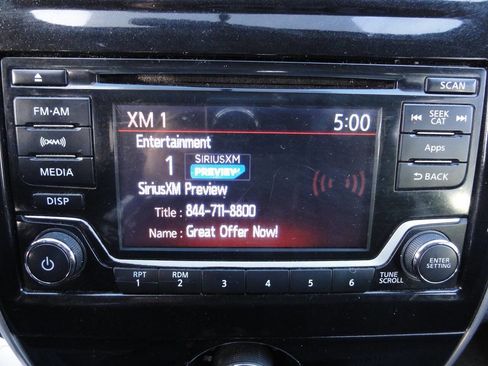 Used 2016 Nissan Versa Note SV image 39