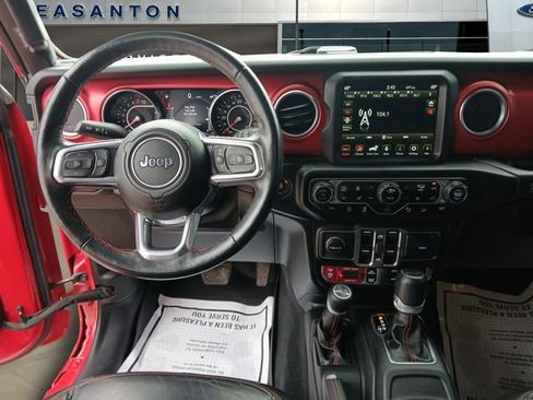 Used 2021 Jeep Wrangler Unlimited Rubicon AWD/4WD image 10