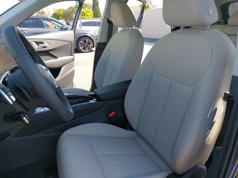 New 2026 Audi Q3 quattro 2.0T AWD/4WD image 15