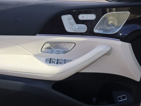 Used 2021 Mercedes-Benz GLE 350 4MATIC w/ Premium Package image 14