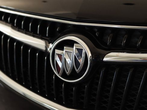 Used 2022 Buick Encore Preferred w/ Safety Package II image 29