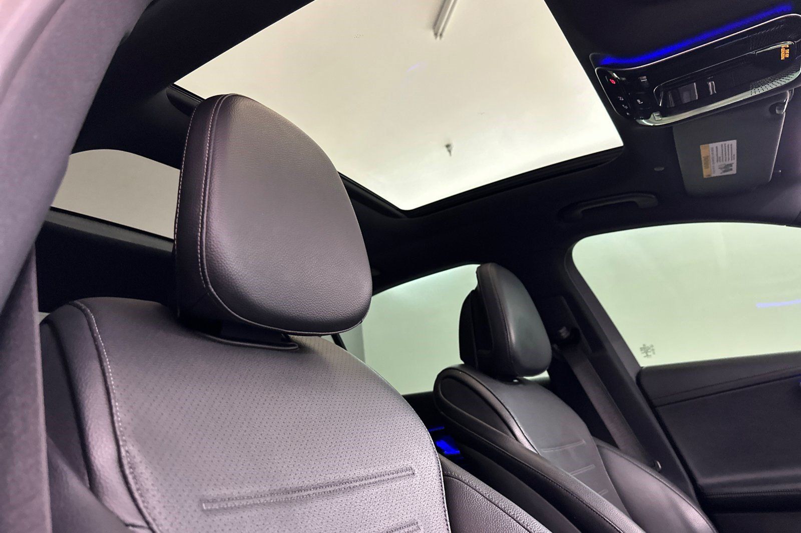 Used 2022 Mercedes-Benz C 300 Sedan image 25