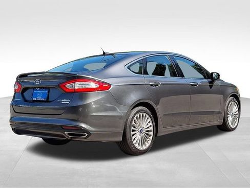 Used 2016 Ford Fusion Titanium AWD/4WD image 6