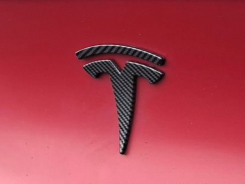 Used 2022 Tesla Model Y Performance image 33