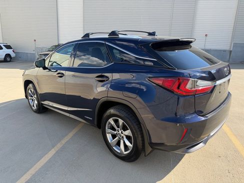 Used 2018 Lexus RX 450h AWD w/ Premium Package image 5