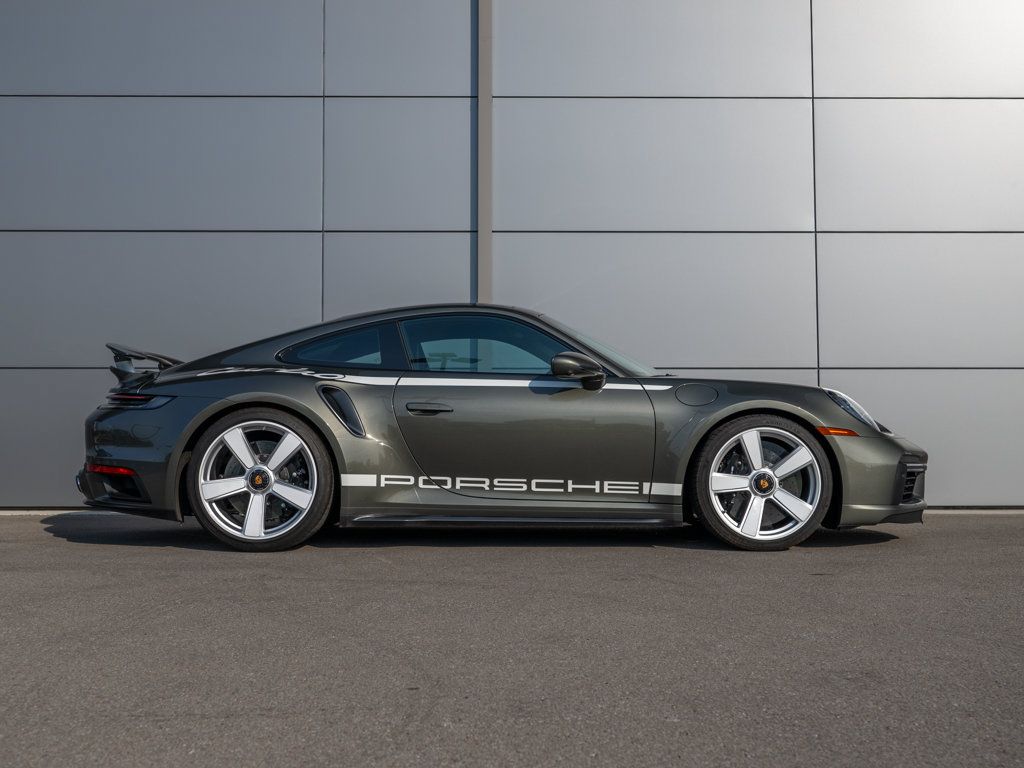 Used 2025 Porsche 911 Turbo S AWD/4WD image 5