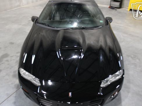 Used 2000 Chevrolet Camaro Z28 w/ SS Performance/Appearance Pkg RWD image 26