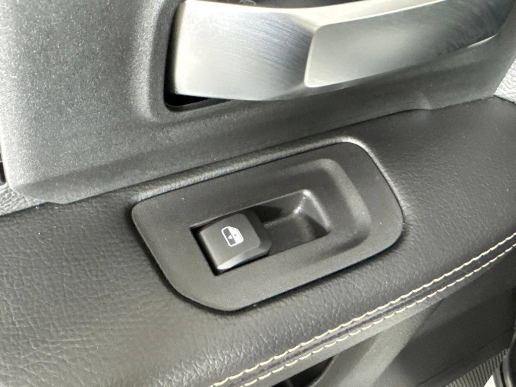 Certified 2026 RAM 2500 Big Horn AWD/4WD image 32