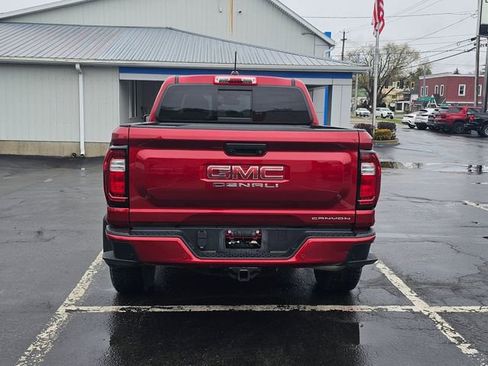 Used 2023 GMC Canyon Denali AWD/4WD image 6