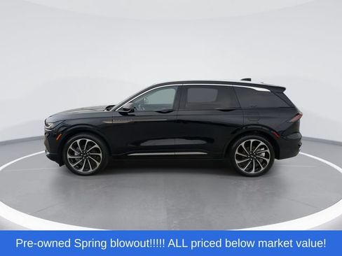 Used 2024 Lincoln Nautilus Black Label AWD/4WD image 5