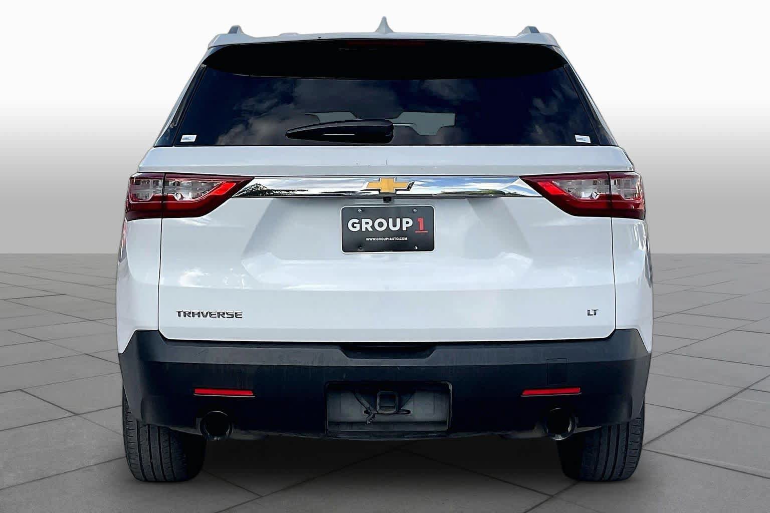 Used 2018 Chevrolet Traverse LT FWD image 5