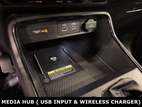 Used 2025 Honda CR-V EX-L image 9