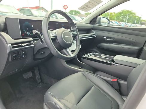Used 2025 Hyundai Tucson SEL AWD/4WD image 21