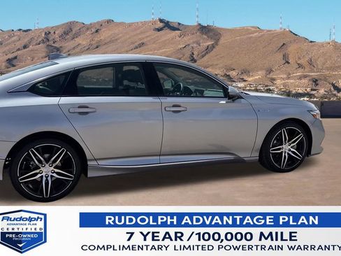 Certified 2022 Honda Accord Touring image 6