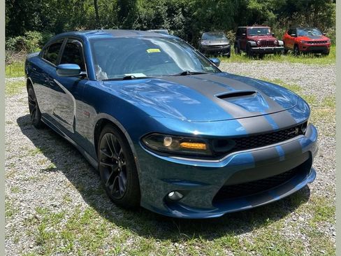 Used 2020 Dodge Charger Scat Pack RWD image 1