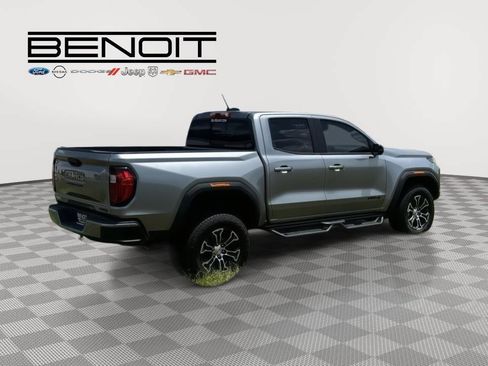 Used 2024 GMC Canyon AT4 w/ AT4 Premium Package AWD/4WD image 5