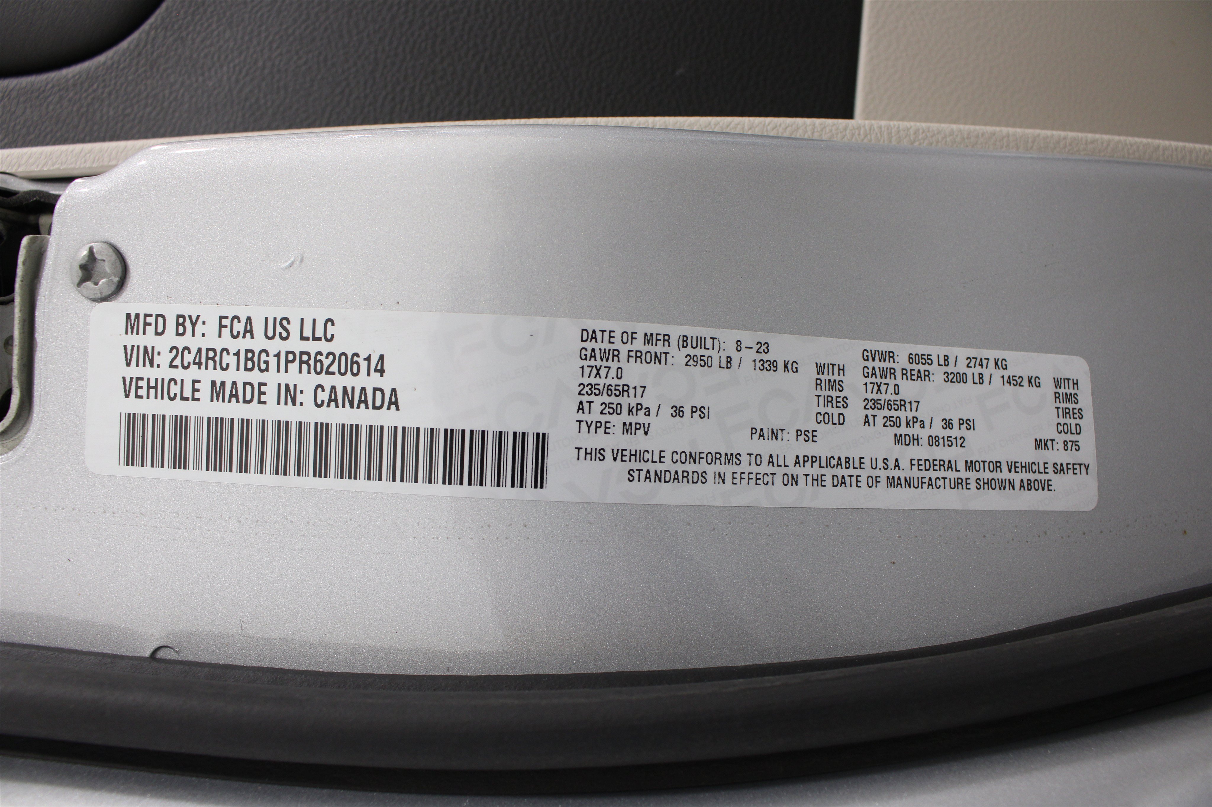 Used 2023 Chrysler Pacifica Touring-L FWD image 40