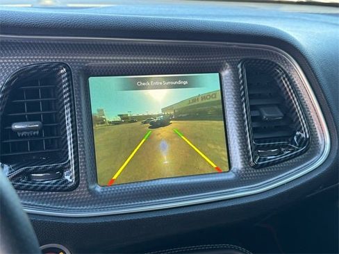 Used 2018 Dodge Challenger SRT Hellcat image 21