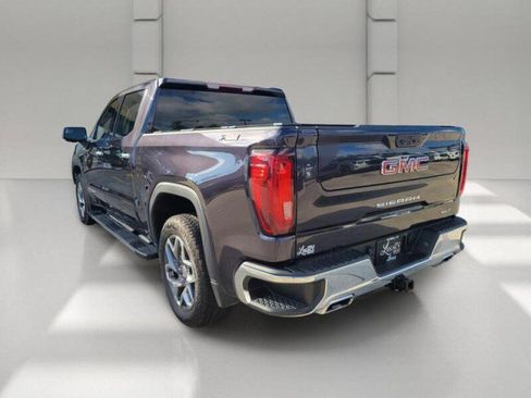 Used 2022 GMC Sierra 1500 SLT w/ SLT Premium Package AWD/4WD image 8
