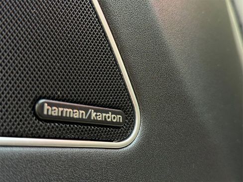 Used 2022 Maserati Levante GT image 38