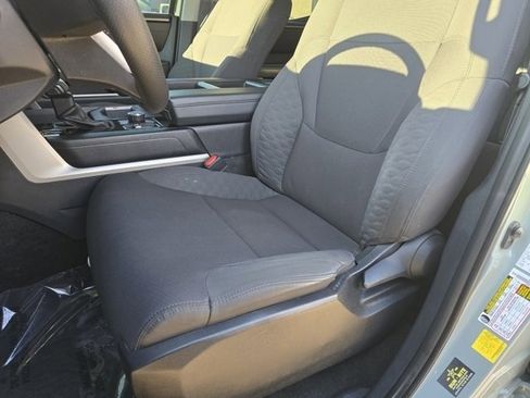 Used 2022 Toyota Tundra SR5 image 5