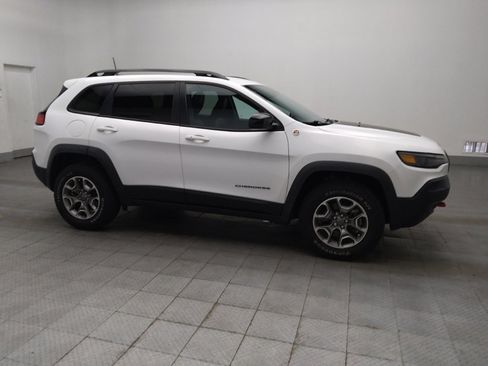 Used 2022 Jeep Cherokee Trailhawk AWD/4WD image 11