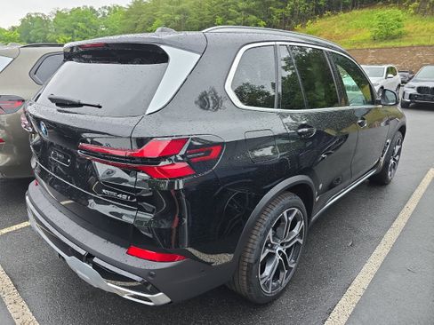New 2026 BMW X5 xDrive40i w/ Climate Comfort Package AWD/4WD image 2