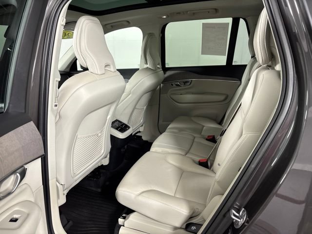 Used 2023 Volvo XC90 B6 Plus w/ Protection Package Premier AWD/4WD image 19