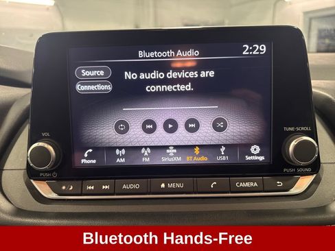 Used 2024 Nissan Rogue SV AWD/4WD image 12
