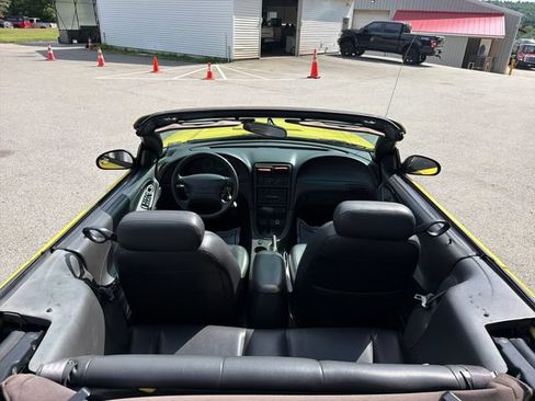 Used 2003 Ford Mustang GT RWD image 14