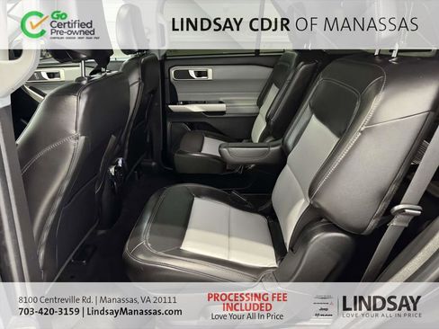 Used 2023 Ford Explorer XLT w/ Equipment Group 202A AWD/4WD image 21