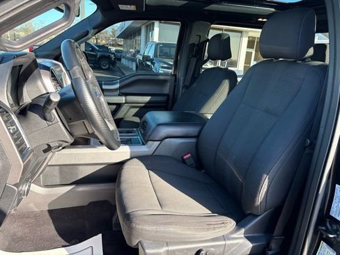 Used 2016 Ford F150 XLT w/ Equipment Group 302A Luxury image 4