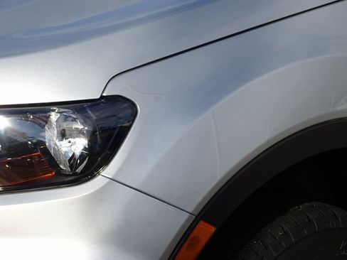 Used 2019 Ford Ranger XL w/ Equipment Group 101A Mid image 27