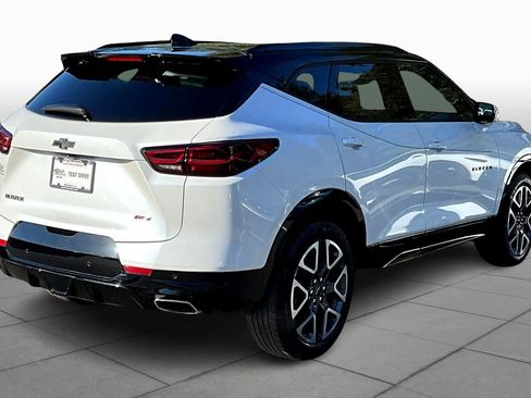 Used 2023 Chevrolet Blazer RS w/ Enhanced Convenience Package image 12