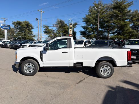 New 2026 Ford F350 XLT RWD image 15