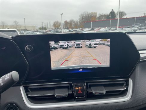 Used 2025 Chevrolet TrailBlazer LT image 17